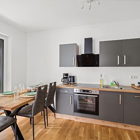 Sali Homes R4 - High-Quality Apartment With Terrace Bayreuth Bagian luar foto