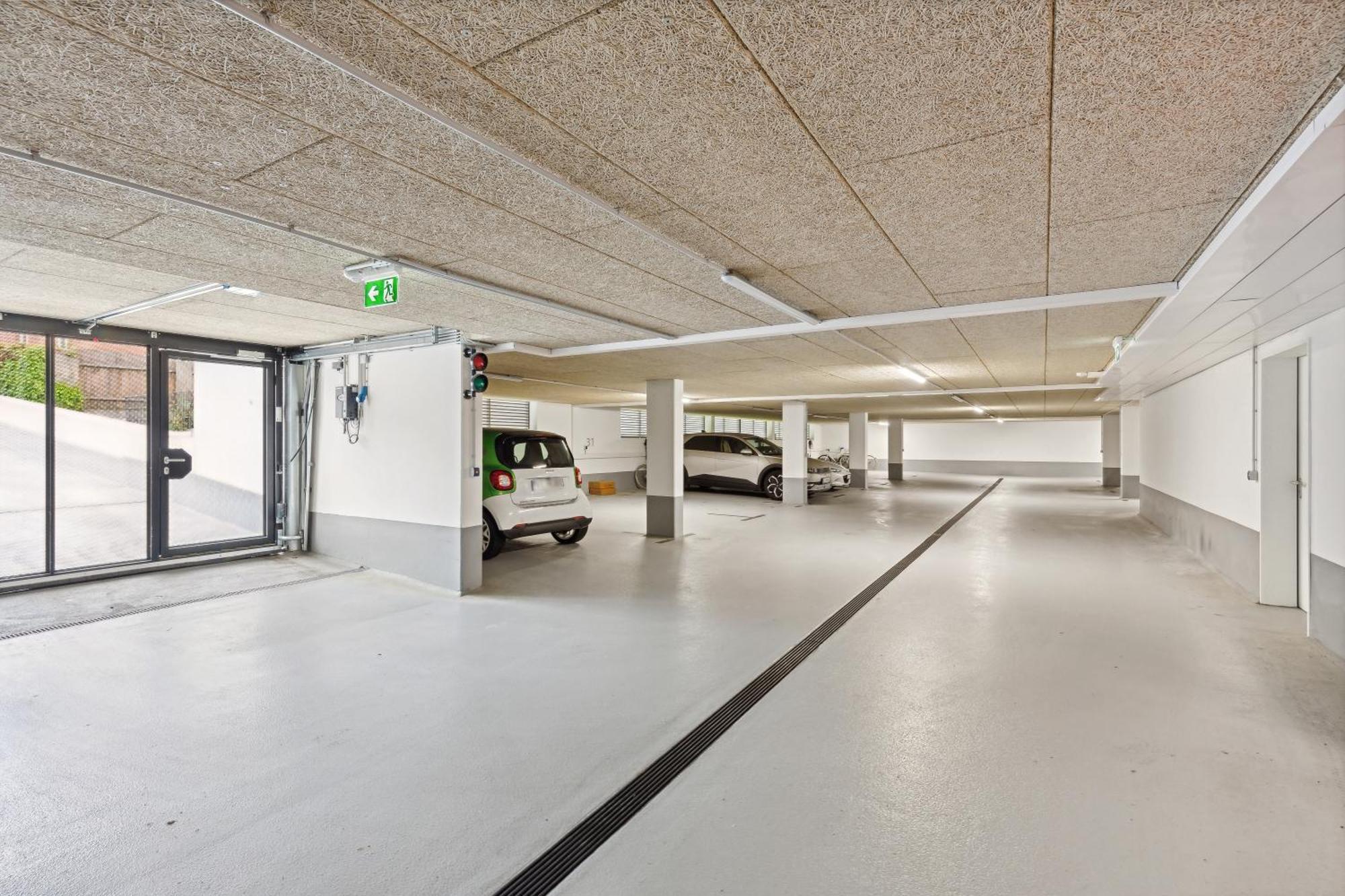 Sali Homes R4 - High-Quality Apartment With Terrace Bayreuth Bagian luar foto